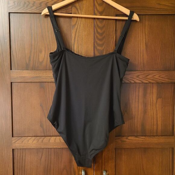 Sea Level Essentials Square Neck One Piece Size 12 US - Picture 12 of 13